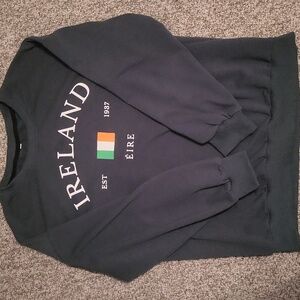 Womens Ireland Sweatshirt